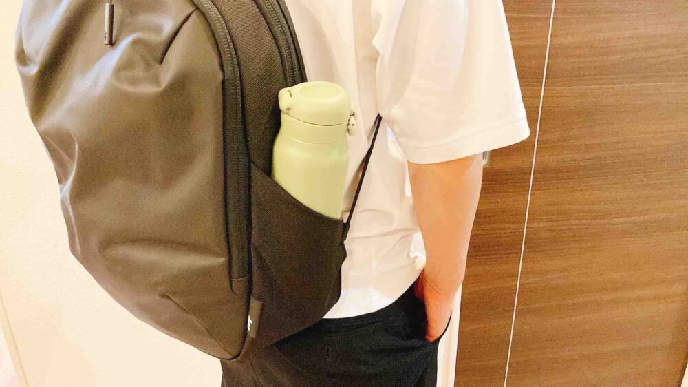 Aerのday pack 2　水筒入る？