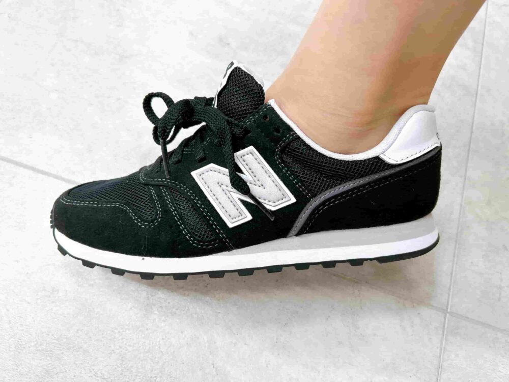 、New Balance（ニューバランス）のスニーカー373　ブラック　黒