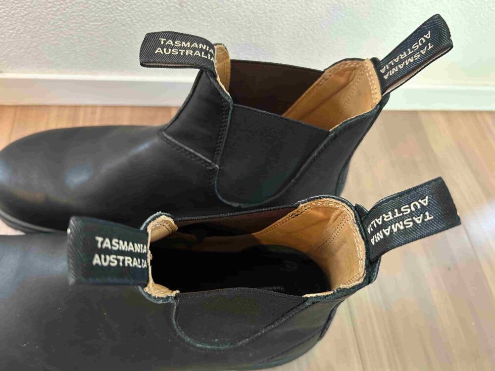 ブランドストーン 偽物 本物 見分け方 タグ