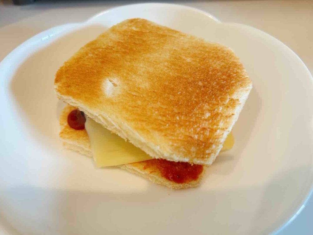 ハンバーガー バンズ 代用 食パン