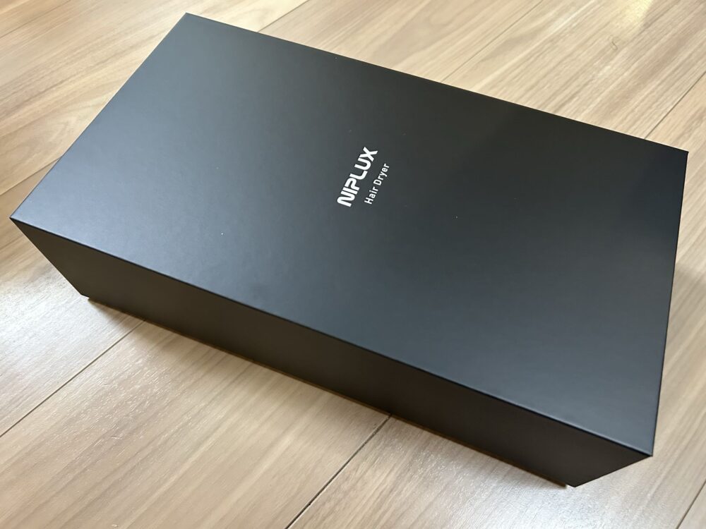 NIPLUXのHairDryer開封レビュー！箱の中身　付属品
