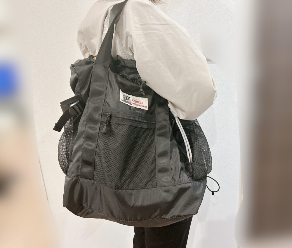 カリブーマウンテニアリング（CARIBOU MOUNTAINEERING）のナイロンリュック（バックパック）口コミ　レビュー　ブログ　サイズ感　容量
