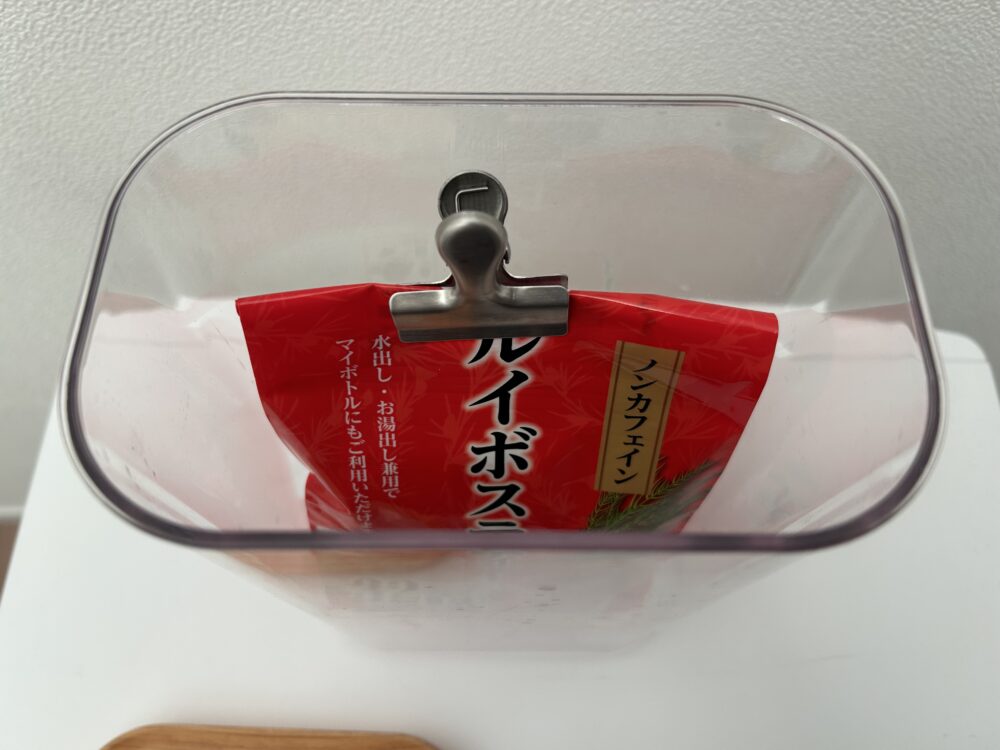 スタンダードプロダクツ（Standard Products）中身が見えるキャニスター木目調２L　麦茶パック　袋ごと　収納　保存容器　口コミ　ブログ　レビュー