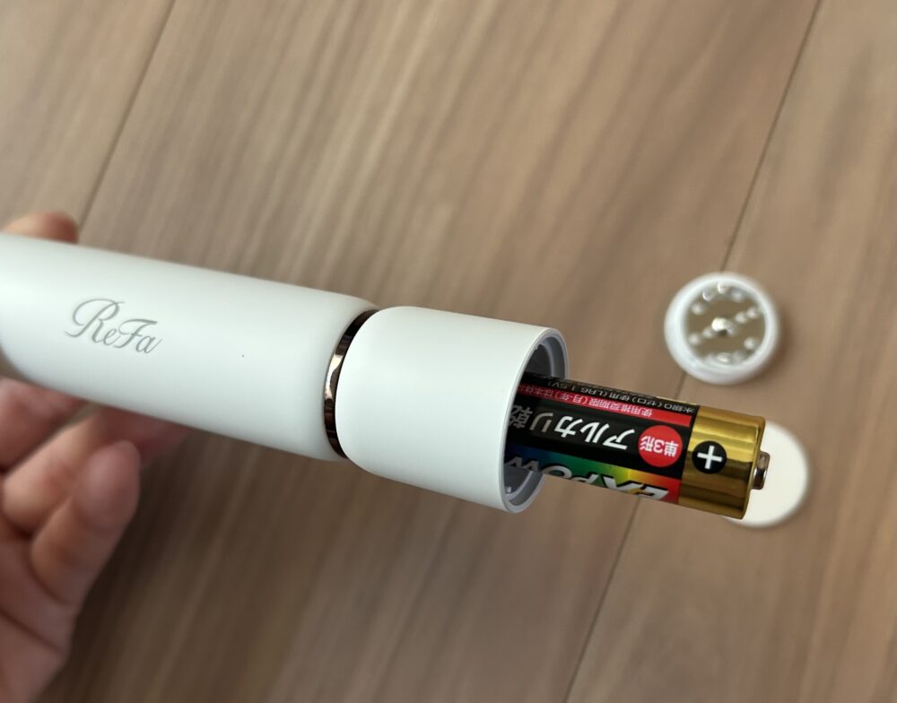 ReFa SKIM SHAVER　電池　種類
